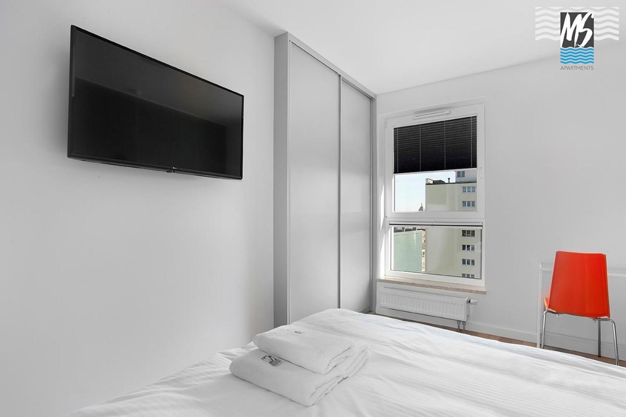 Ms Apartments Sky Tower X Gdansk Bagian luar foto