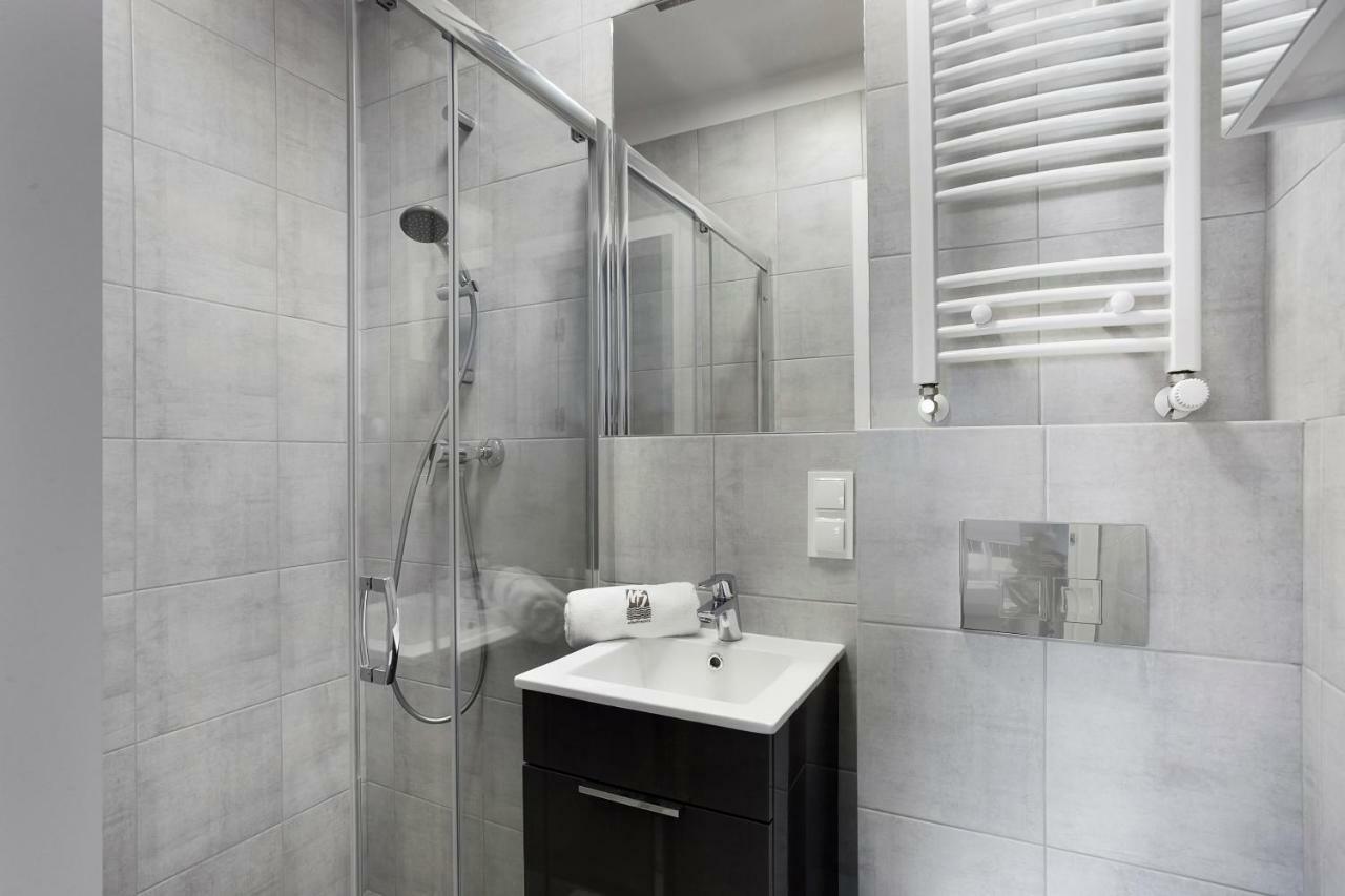 Ms Apartments Sky Tower X Gdansk Bagian luar foto